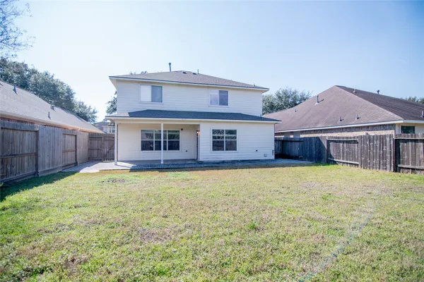 $2,100 | 25914 Chapman Falls Drive, Richmond, TX 77406