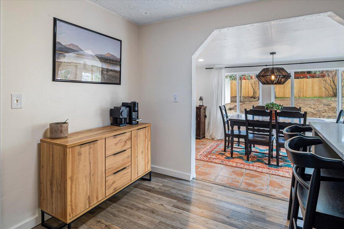 2154 Northeast Shepard Road Bend, OR 97701 - Photo 17 of 40 17-2154 NE Shepard Rd, Bend-17