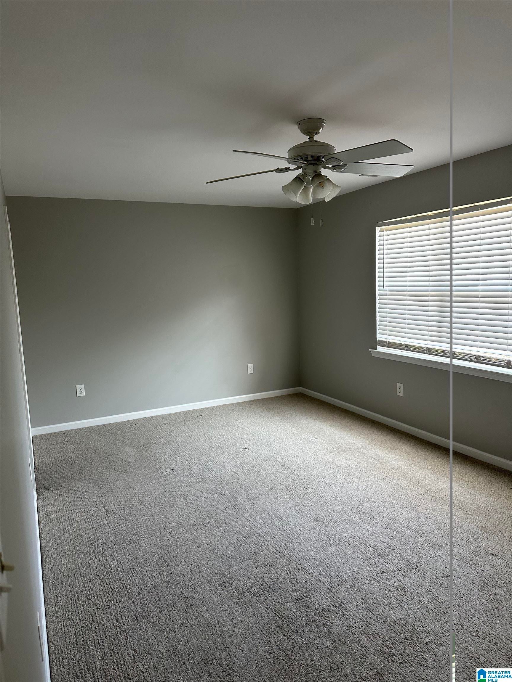 407 Cambrian Ridge Drive Pelham, AL 35124 - Photo 7 of 9 Gallery Image 7