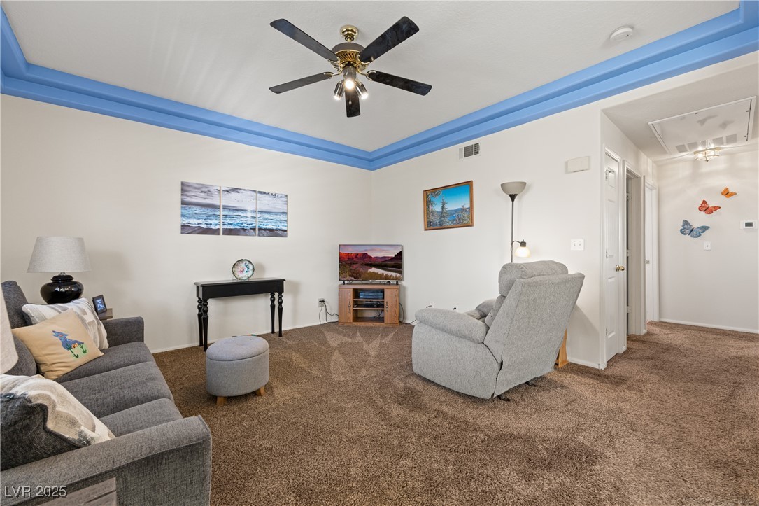 518 Turtleback Road, Unit C Mesquite, NV 89027 - Photo 15 of 80 Living Room