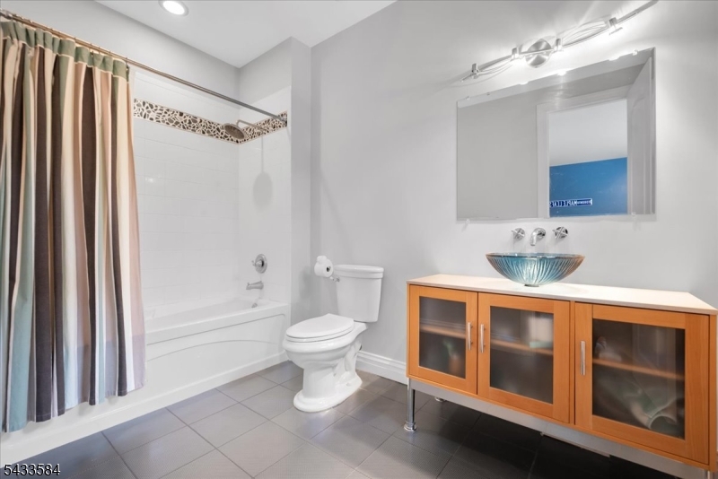 1296 Mt Vernon Road Bridgewater, NJ 08807 - Photo 25 of 48