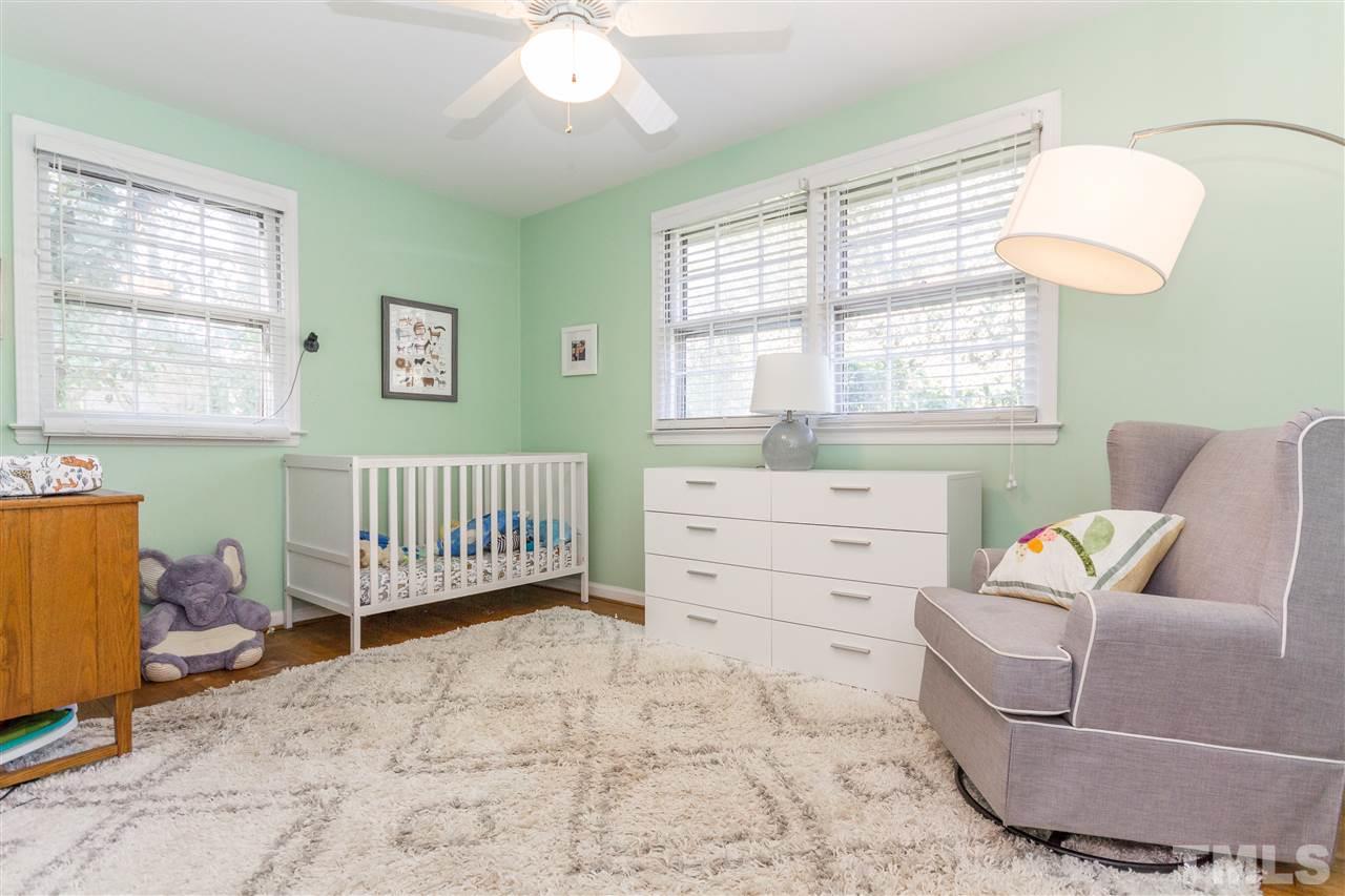 439 Ridgefield Road Chapel Hill, NC 27517 - Photo 15 of 25 Gallery Image 15