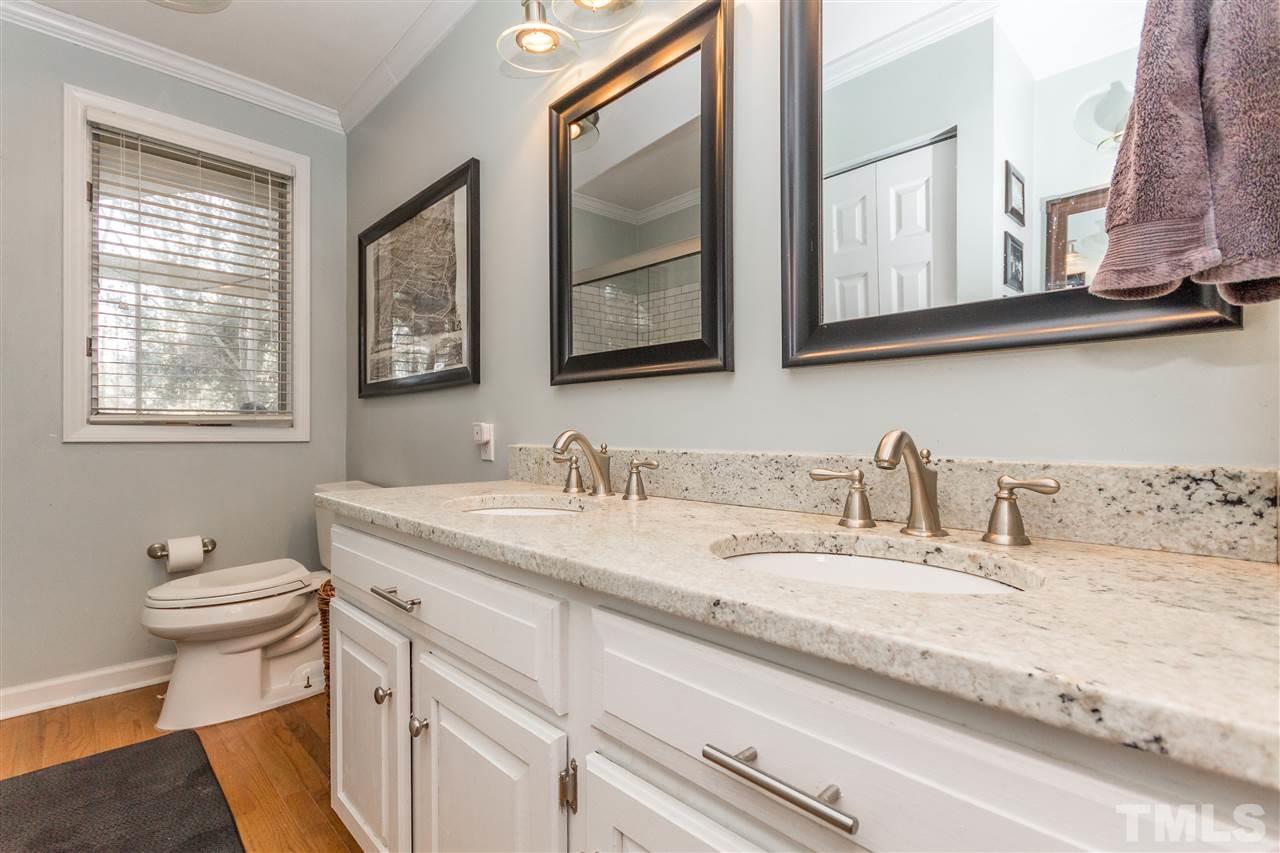 439 Ridgefield Road Chapel Hill, NC 27517 - Photo 17 of 25 Gallery Image 17