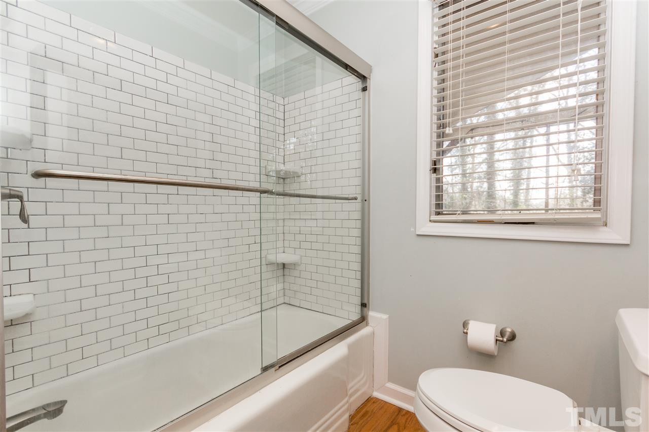 439 Ridgefield Road Chapel Hill, NC 27517 - Photo 18 of 25 Gallery Image 18