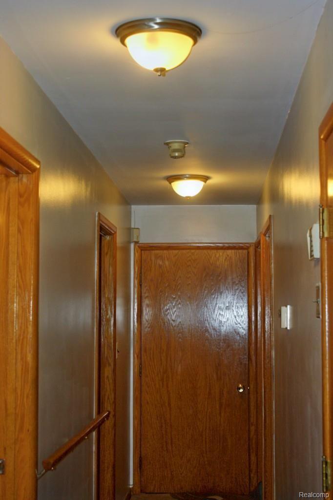 17400 Beech Daly Road Romulus, MI 48174 - Photo 9 of 29 IMG_5788_1.jpg