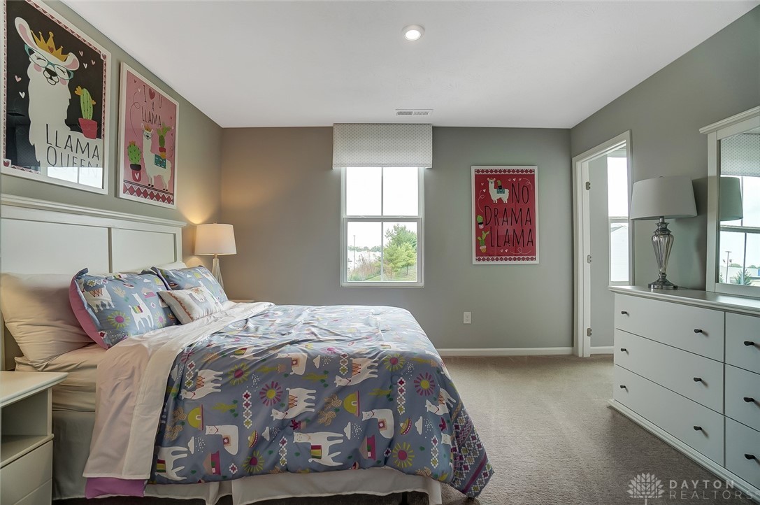 203 South Tuttle Road Springfield, OH 45505 - Photo 25 of 42
