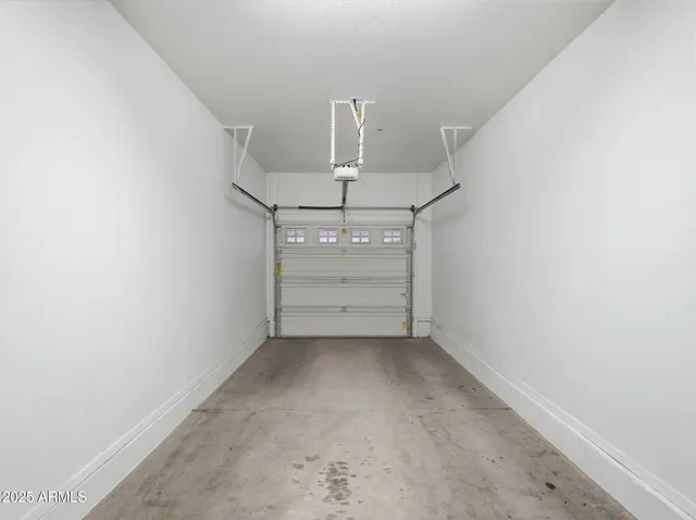 $2,500 | 17150 North 23rd Street, Unit 105, Phoenix, AZ 85022