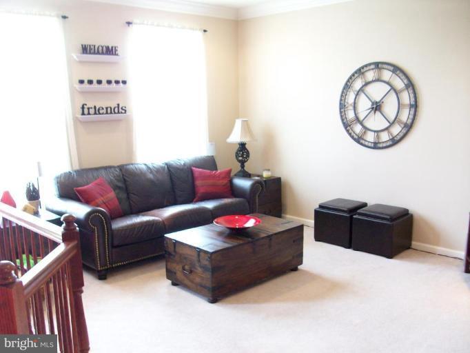 5035 Leasdale Road Rosedale, MD 21237 - Photo 7 of 22 Living Room #2