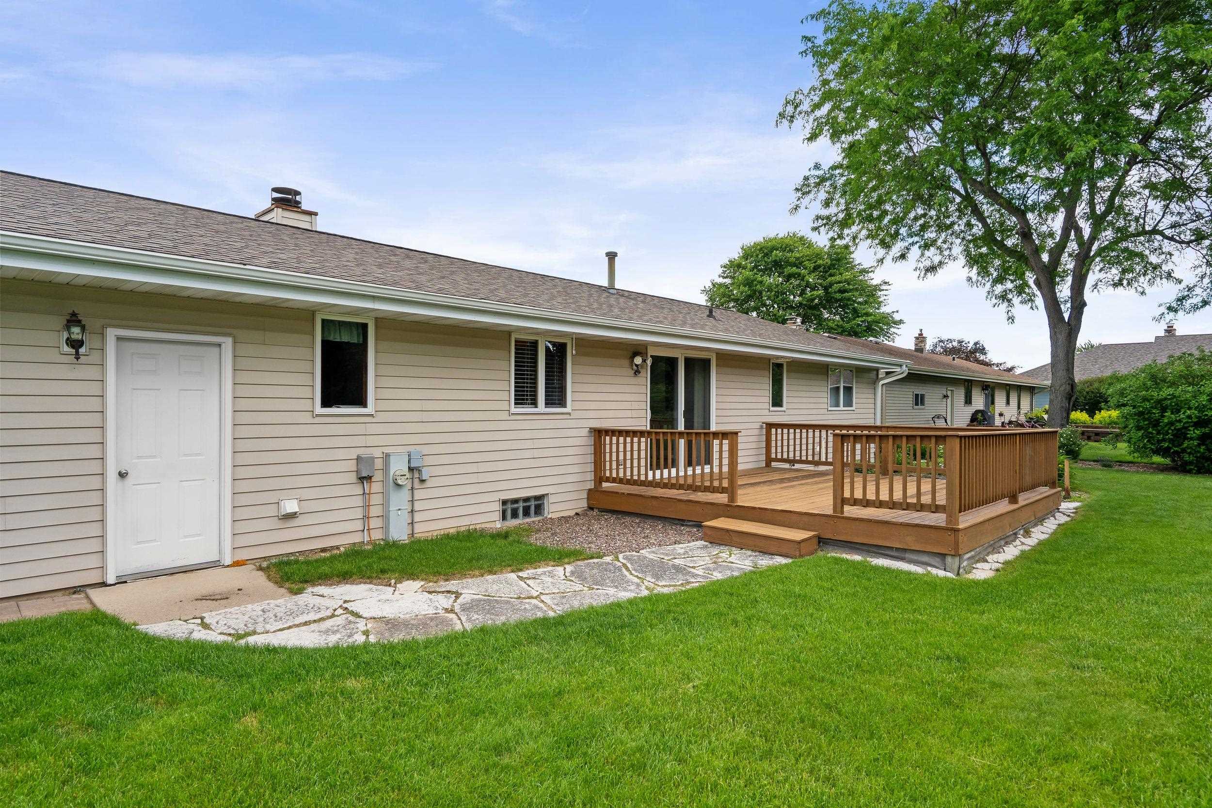 2615 West Sunnyview Circle Appleton, WI 54914 - Photo 39 of 44