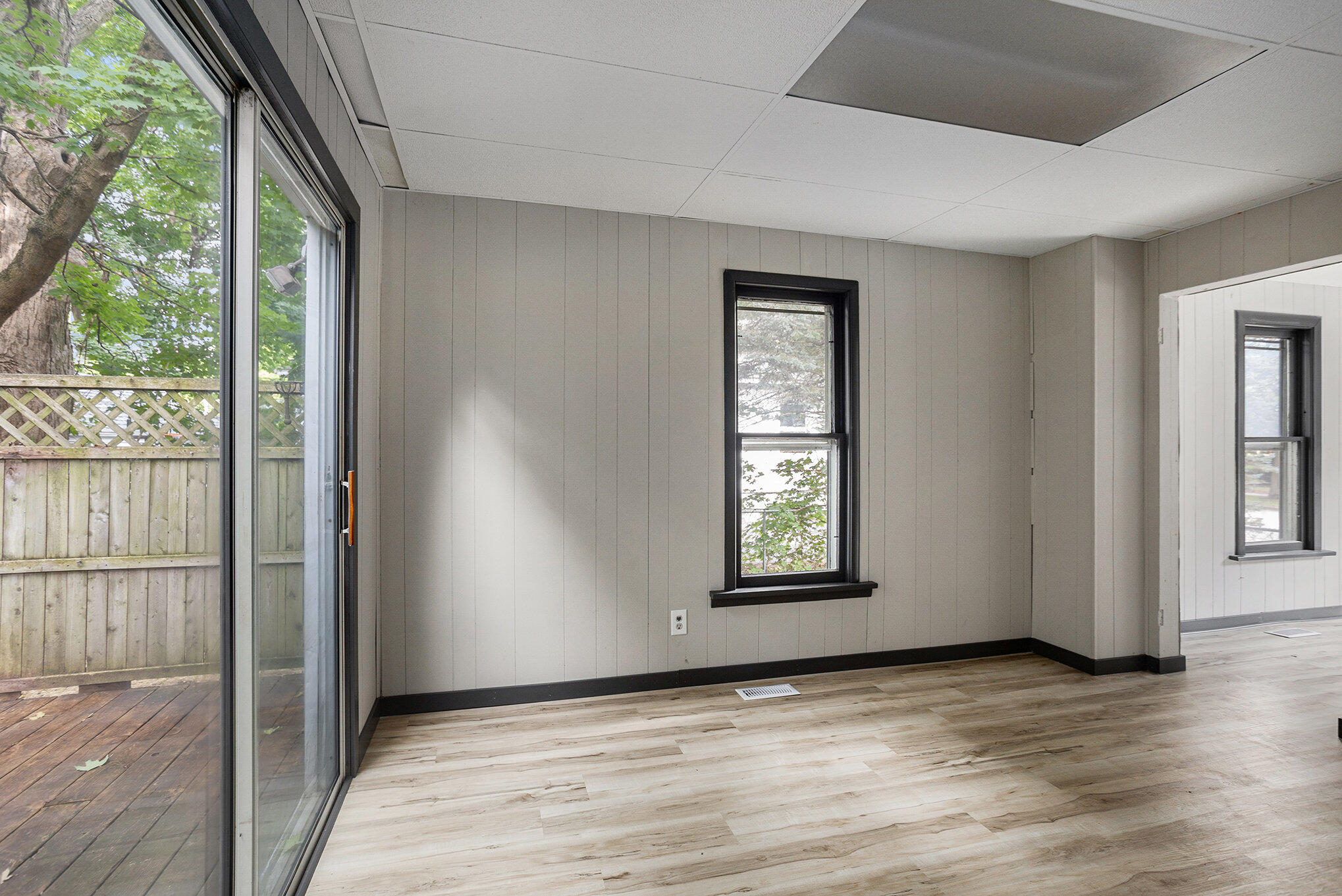 240 4th Avenue Three Rivers, MI 49093 - Photo 11 of 20 012_file_983