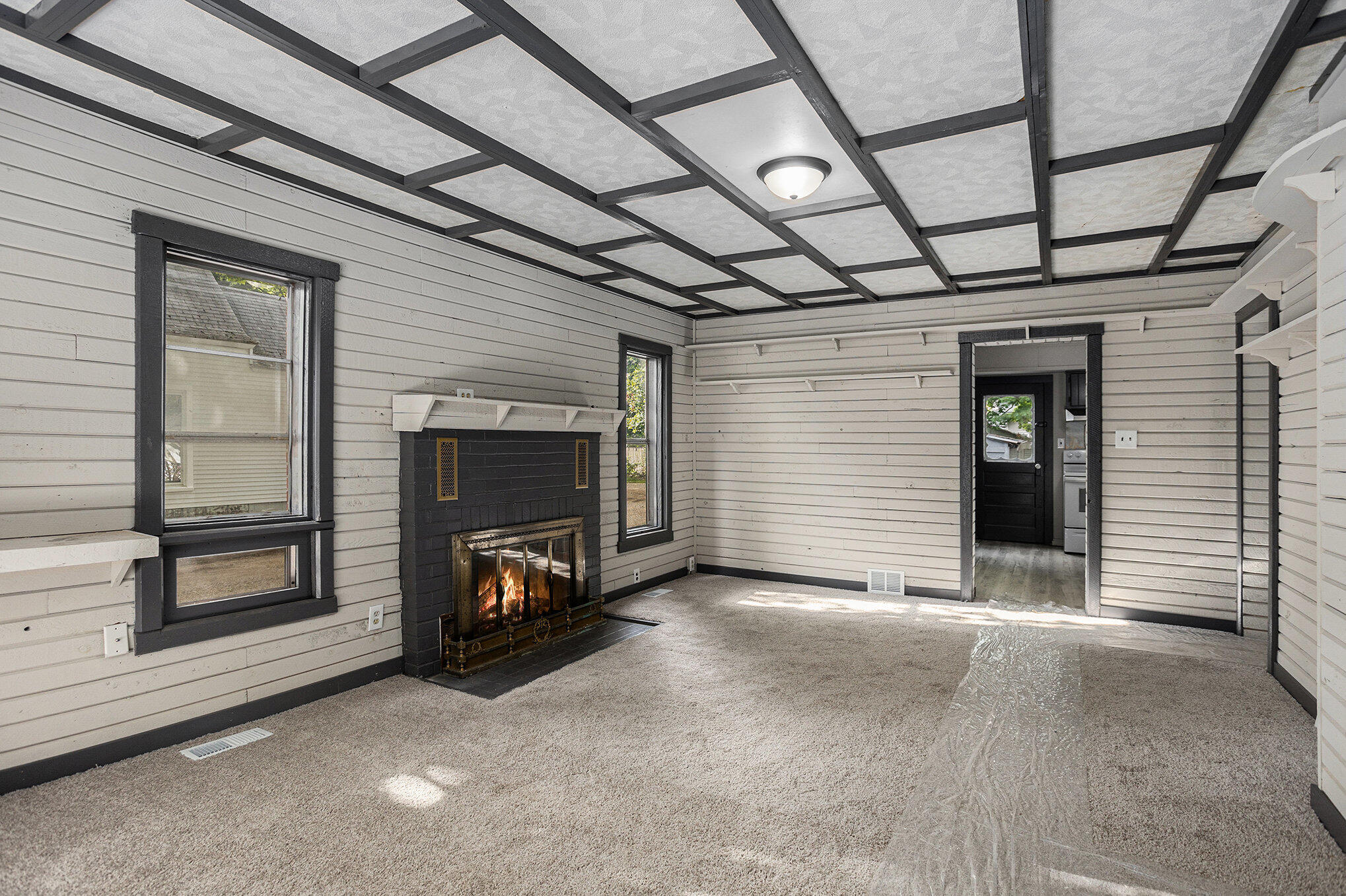 240 4th Avenue Three Rivers, MI 49093 - Photo 5 of 20 003_file_745