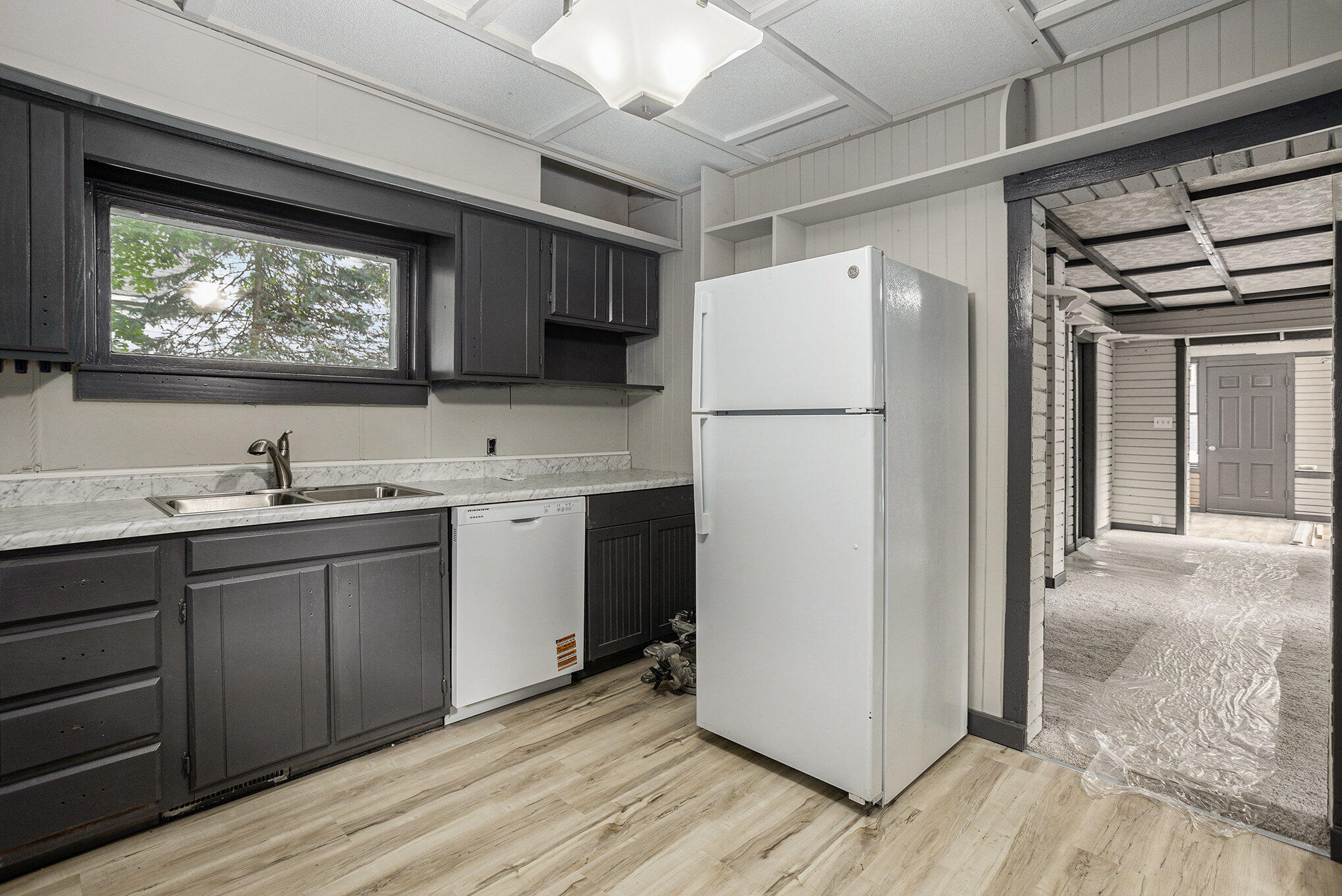 240 4th Avenue Three Rivers, MI 49093 - Photo 9 of 20 009_file_863