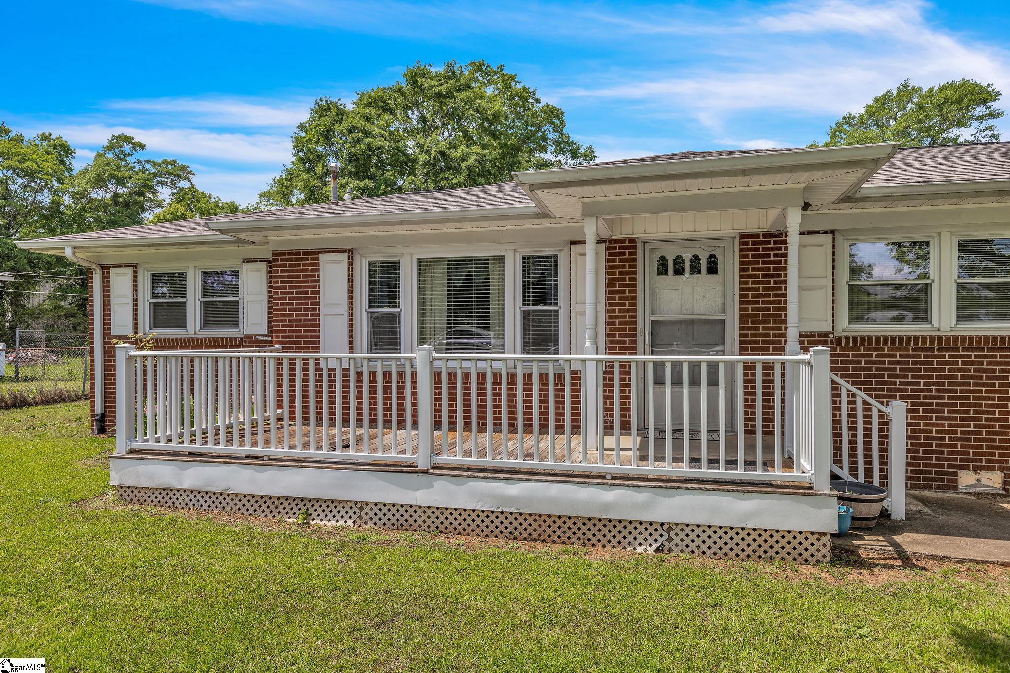 1908 Linda Drive Anderson, SC 29626 - Photo 6 of 37