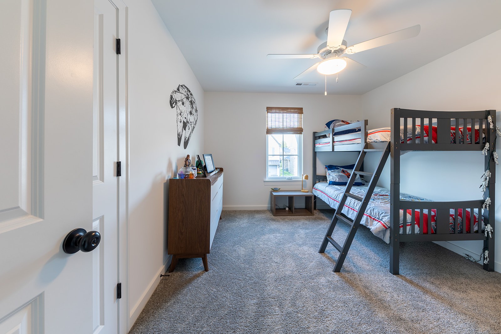 2000 Farm Street Mount Juliet, TN 37122 - Photo 24 of 34 a view of an entryway with a workspace