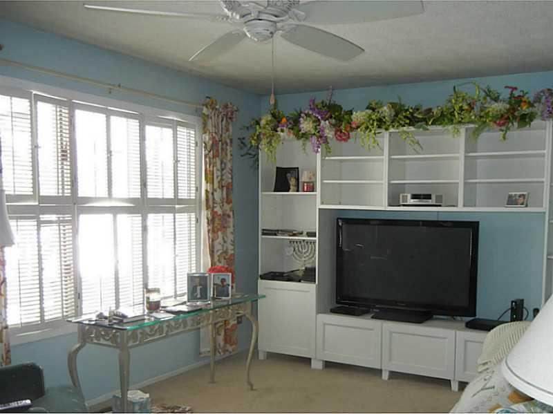 2901 Avery Circle, Unit N Springfield, OH 45503 - Photo 4 of 24
