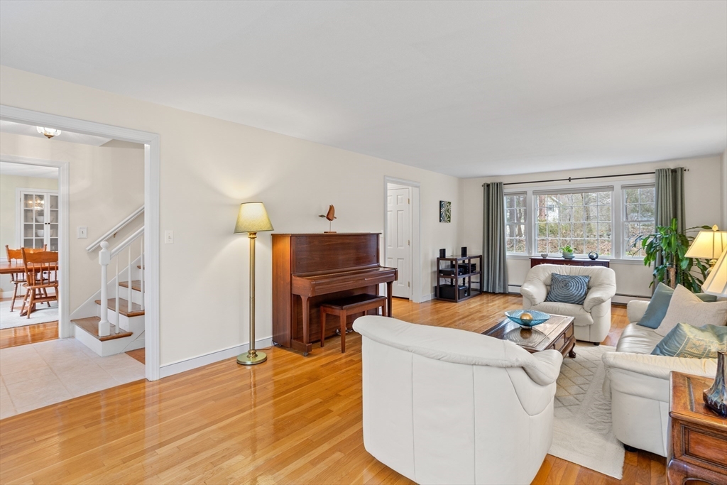 28 Revolutionary Road Acton, MA 01720 - Photo 10 of 41 Gallery Image 10