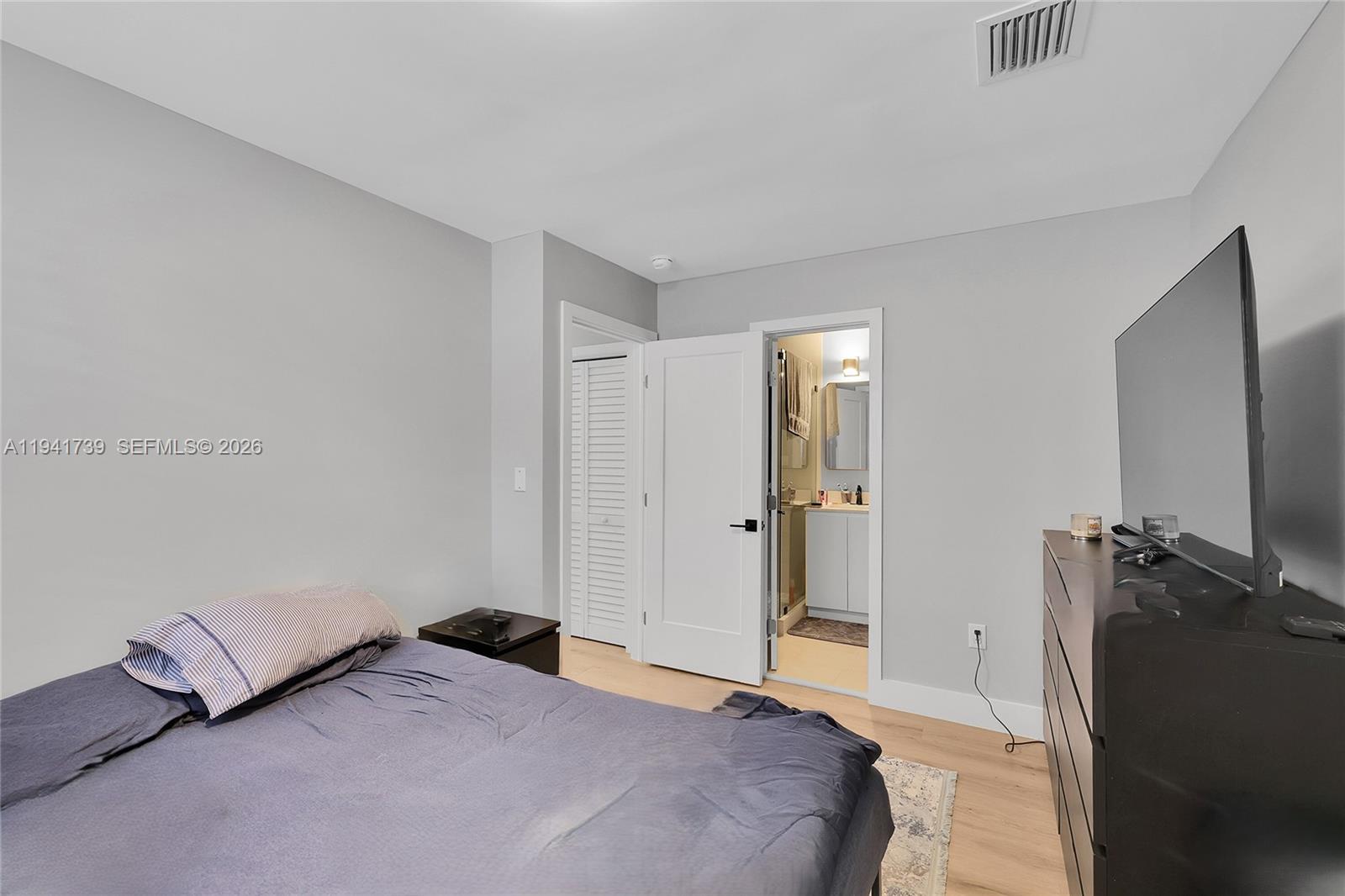 3520 Southwest 88th Place, Unit 2 Miami, FL 33165 - Photo 17 of 38