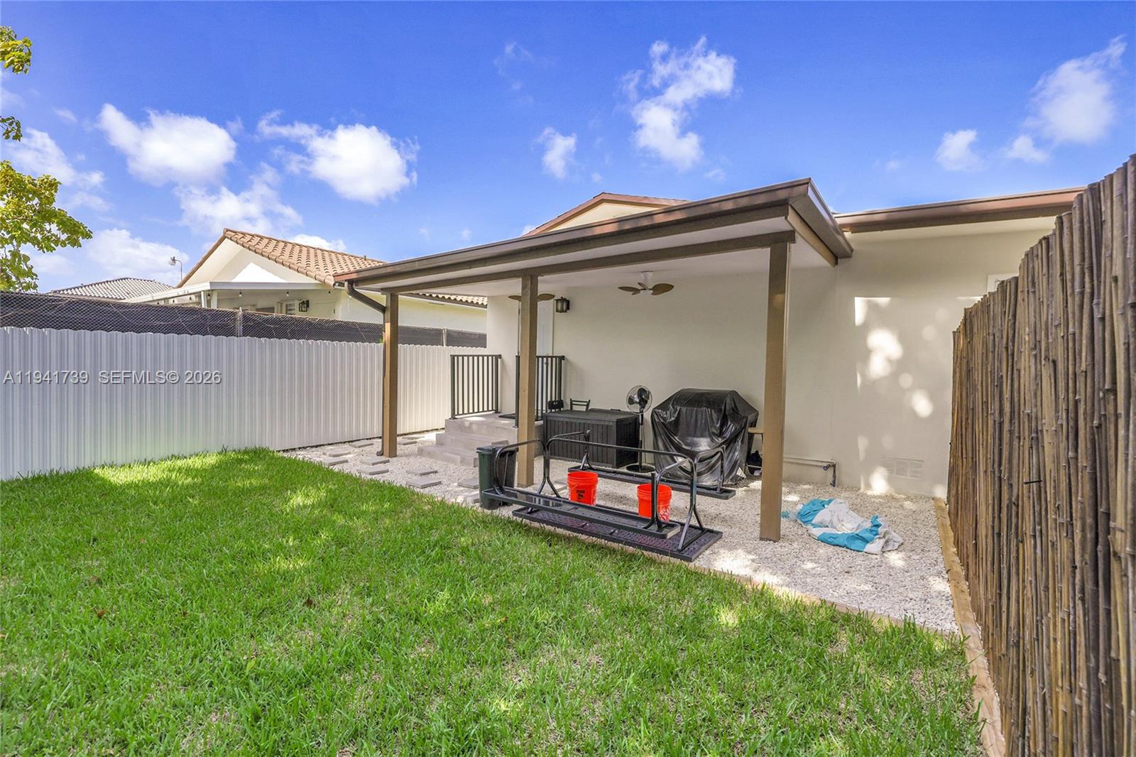 3520 Southwest 88th Place, Unit 2 Miami, FL 33165 - Photo 22 of 38