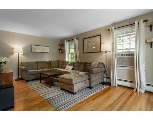 21 Bay State Road Melrose, MA 02176 - Photo 3 of 25 Gallery Image 3