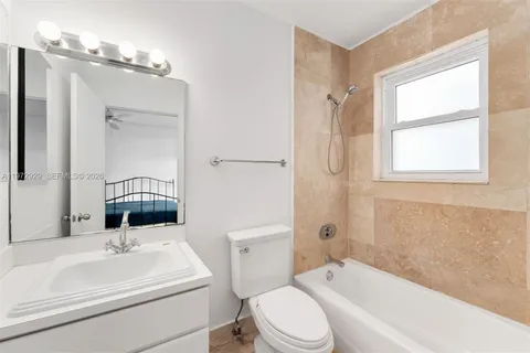 $399,000 | 1018 Meridian Avenue, Unit 8, Miami Beach, FL 33139