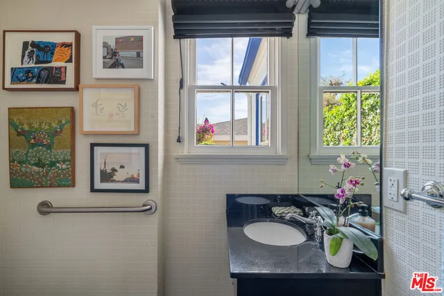 $2,149,000 | 11806 Bellagio Road, Los Angeles, CA 90049