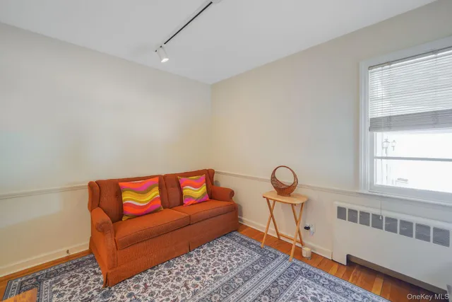 $719,999 | 53 Canterbury Lane, North Babylon, NY 11703