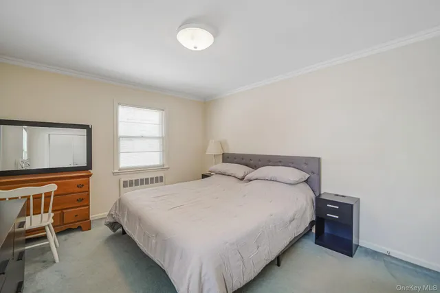 $719,999 | 53 Canterbury Lane, North Babylon, NY 11703