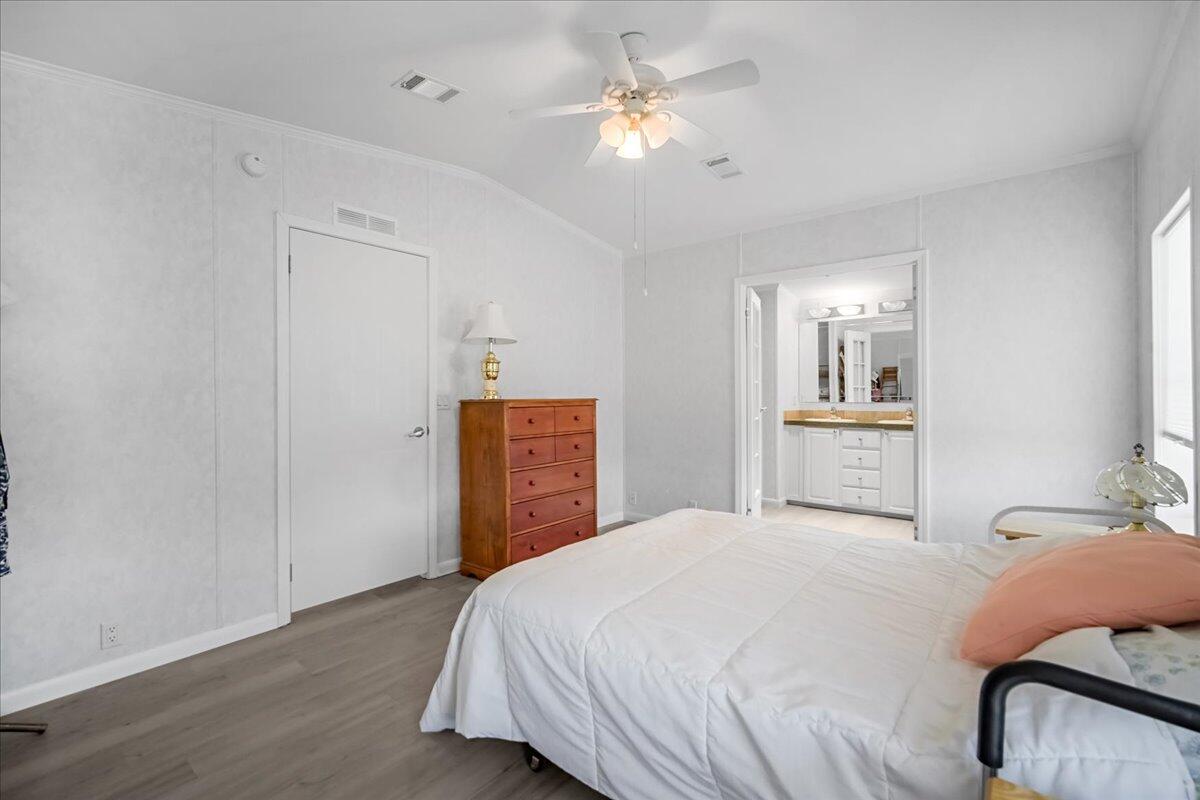 7656 Chasta Road Micco, FL 32976 - Photo 22 of 27 22-DSC00409