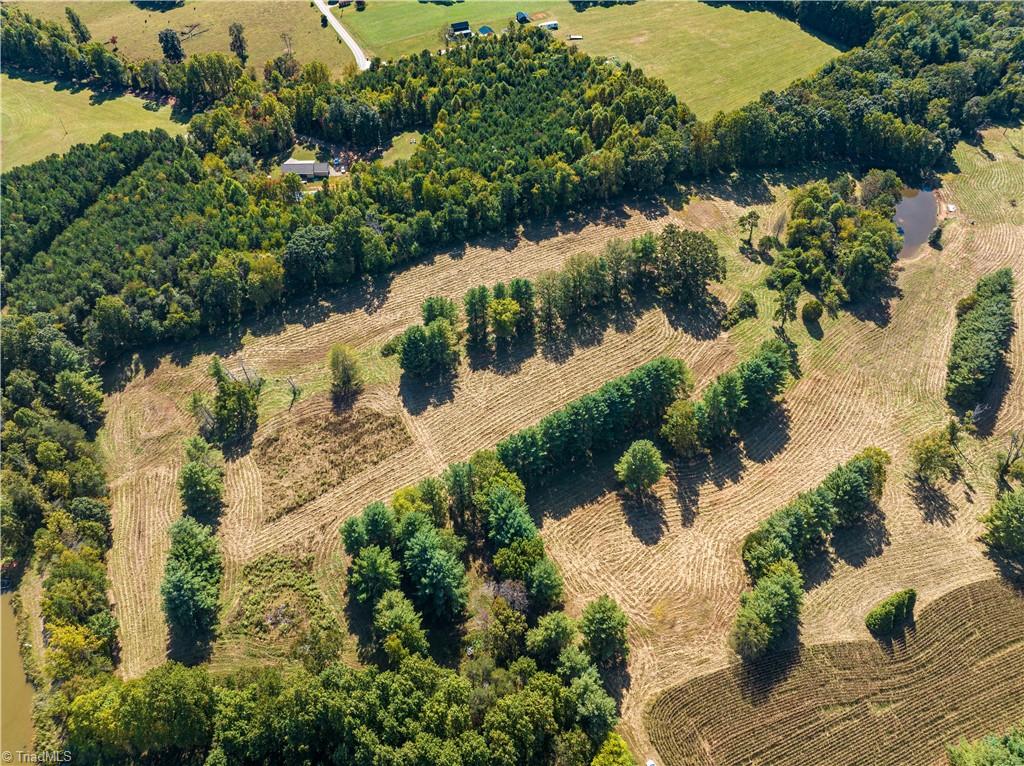 Tbd Tbd Golf Course Road Elkin, NC 28621 - Photo 4 of 14 Gallery Image 4