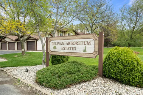 $179,500 | 217 Franklin Street, Unit 2H, Delavan, WI 53115