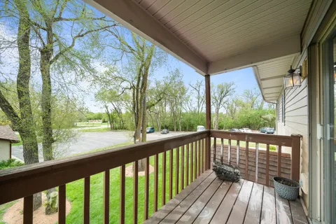 $179,500 | 217 Franklin Street, Unit 2H, Delavan, WI 53115