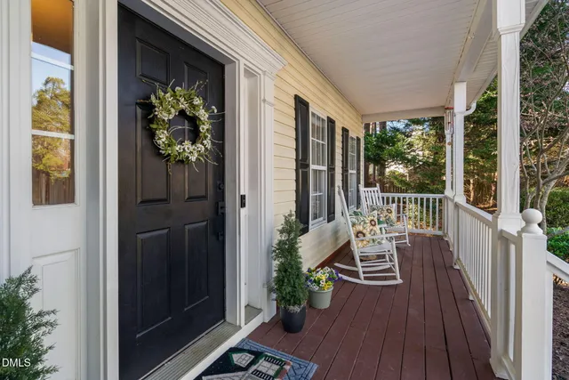 $599,900 | 1101 Waterford Green Drive, Apex, NC 27502