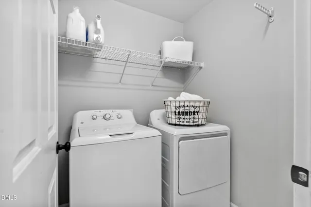 $599,900 | 1101 Waterford Green Drive, Apex, NC 27502