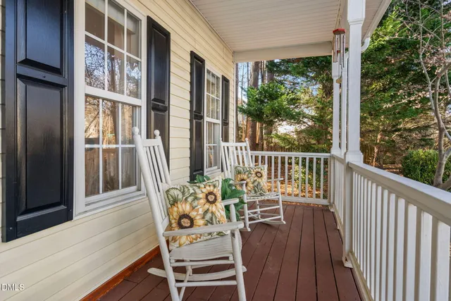 $599,900 | 1101 Waterford Green Drive, Apex, NC 27502