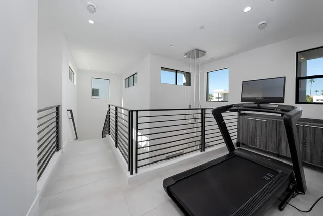 $1,549,000 | 1345 Vue Place, Palm Springs, CA 92262