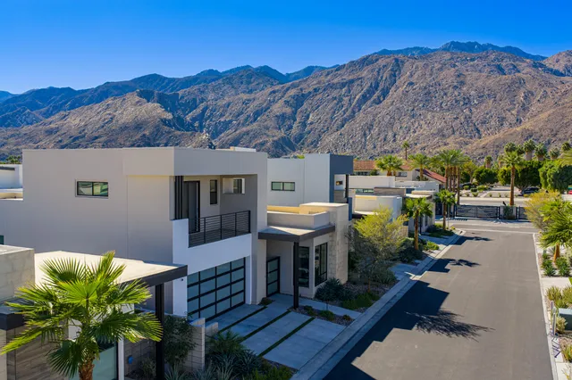 $1,549,000 | 1345 Vue Place, Palm Springs, CA 92262
