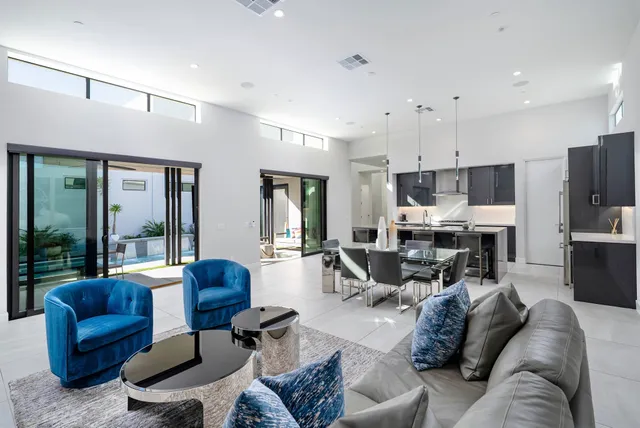 $1,549,000 | 1345 Vue Place, Palm Springs, CA 92262