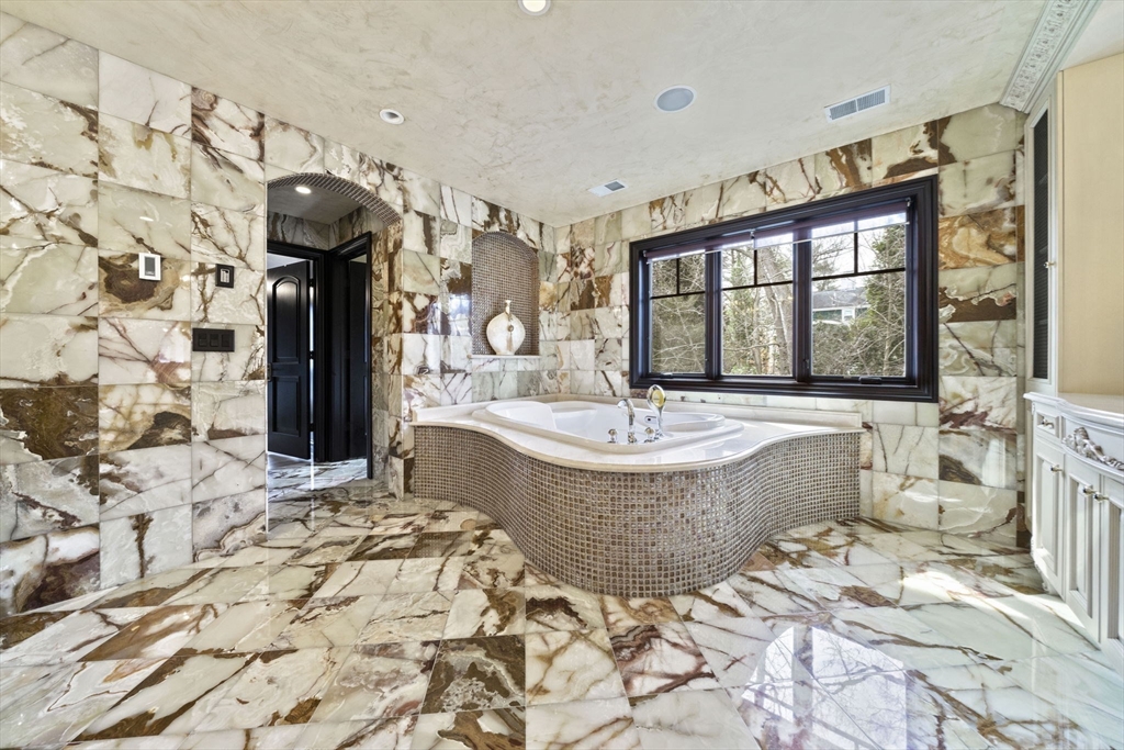 20 Boulder Road Newton, MA 02459 - Photo 19 of 42