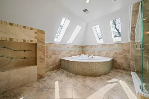 $4,290,000 | 20 Boulder Road, Newton, MA 02459
