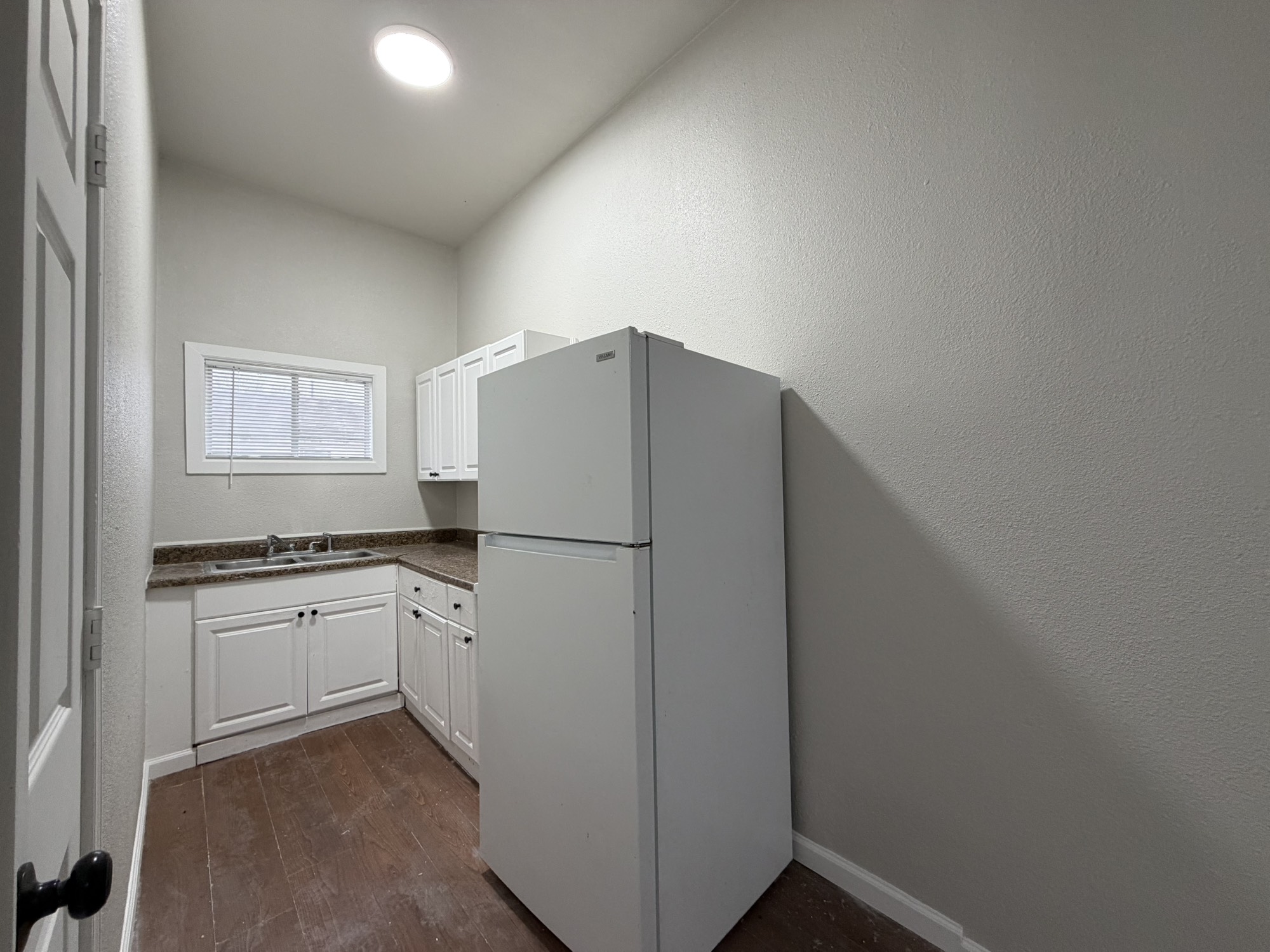 3710 Holmes Road, Unit A Houston, TX 77051 - Photo 13 of 14