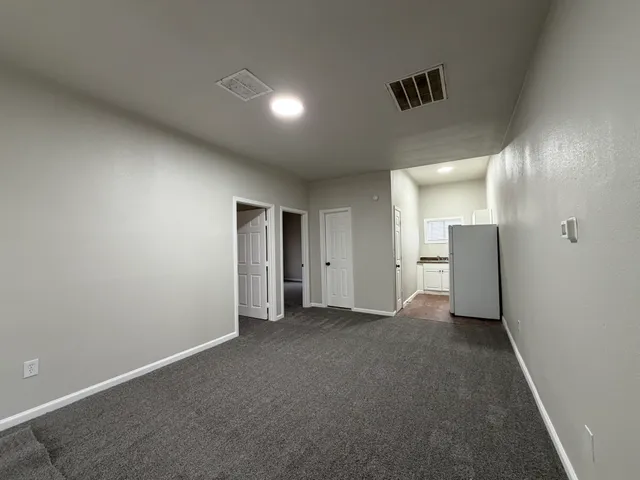 $950 | 3710 Holmes Road, Unit A, Houston, TX 77051