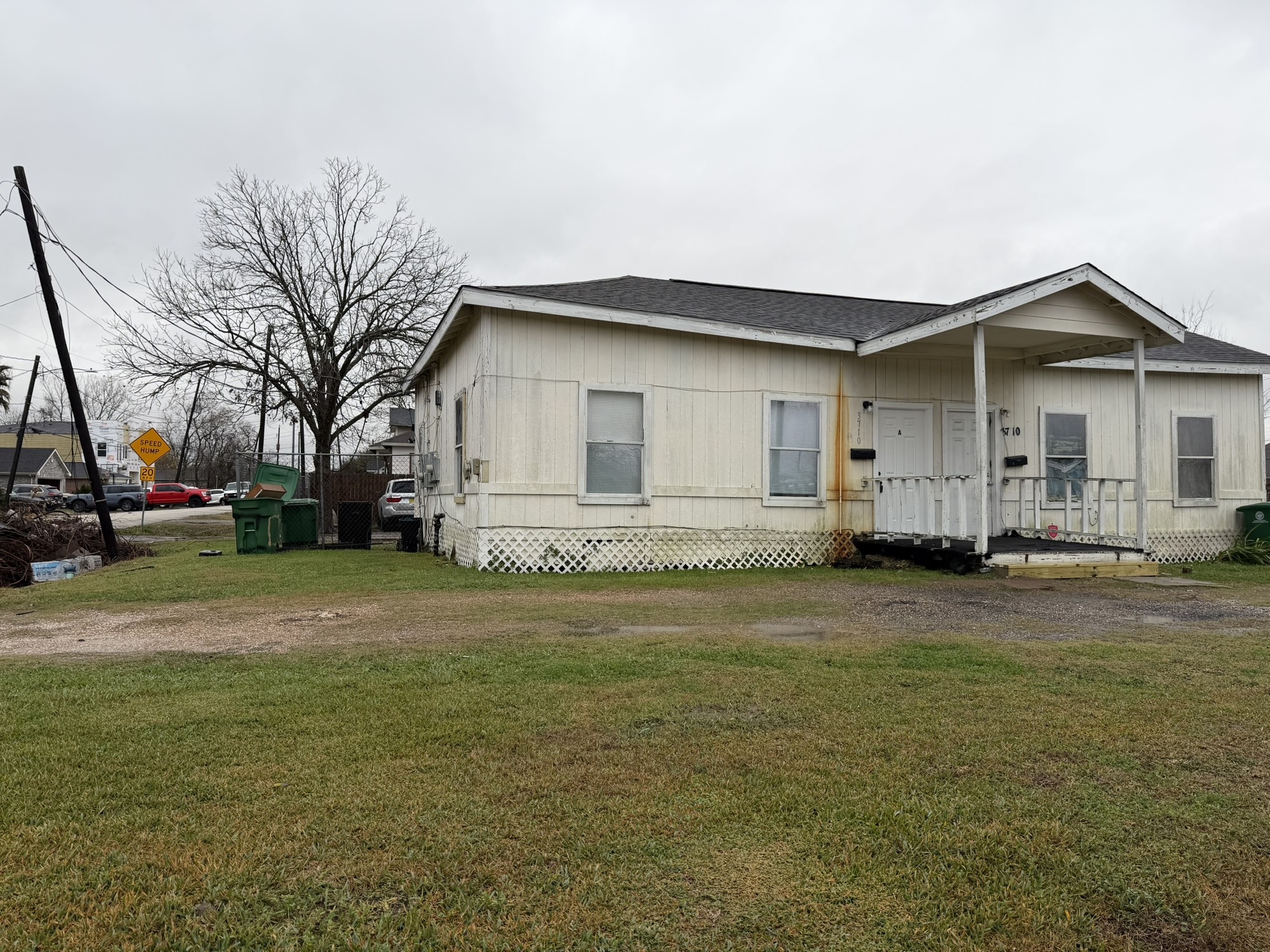 3710 Holmes Road, Unit A Houston, TX 77051 - Photo 2 of 14