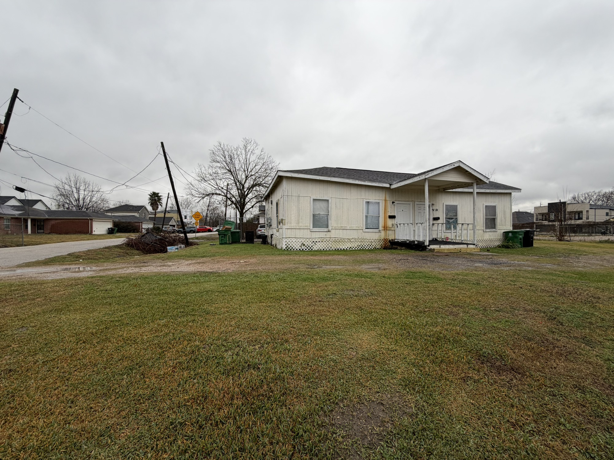 3710 Holmes Road, Unit A Houston, TX 77051 - Photo 4 of 14