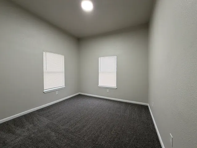 $950 | 3710 Holmes Road, Unit A, Houston, TX 77051