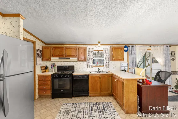 $69,900 | 360 East Tuttle Road, Unit 94, Ionia, MI 48846