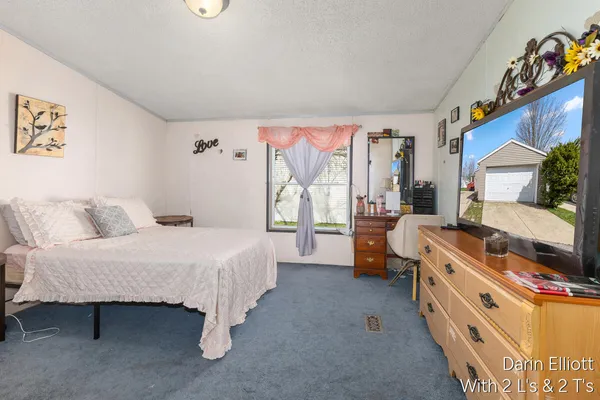 $69,900 | 360 East Tuttle Road, Unit 94, Ionia, MI 48846