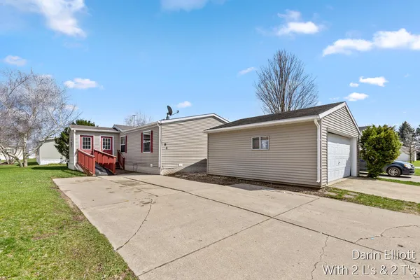$69,900 | 360 East Tuttle Road, Unit 94, Ionia, MI 48846