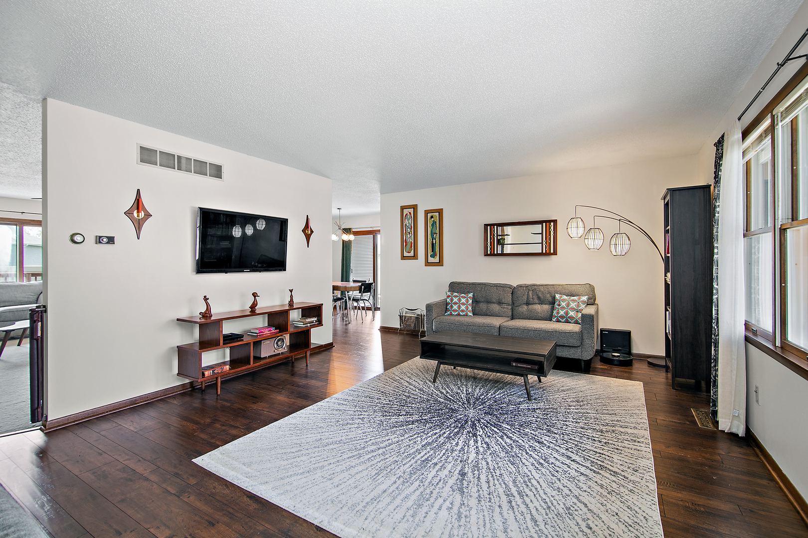 434 Meadows Road South Bourbonnais, IL 60914 - Photo 5 of 25