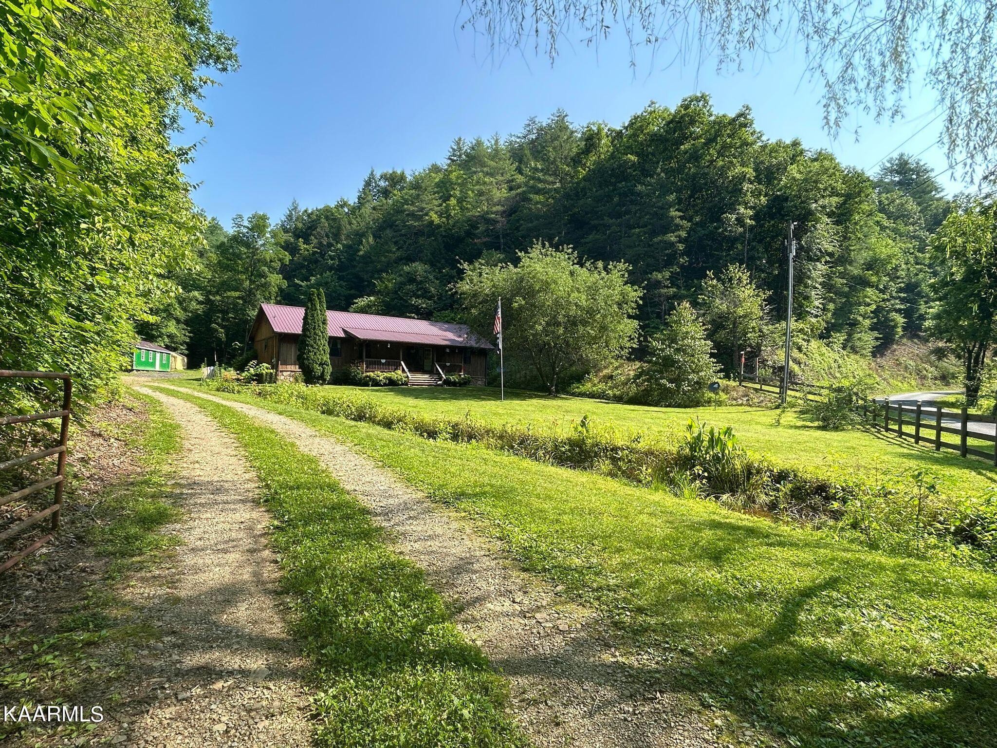705 Antioch Church Road Vonore, TN 37885 - Photo 1 of 48 Gallery Image 1