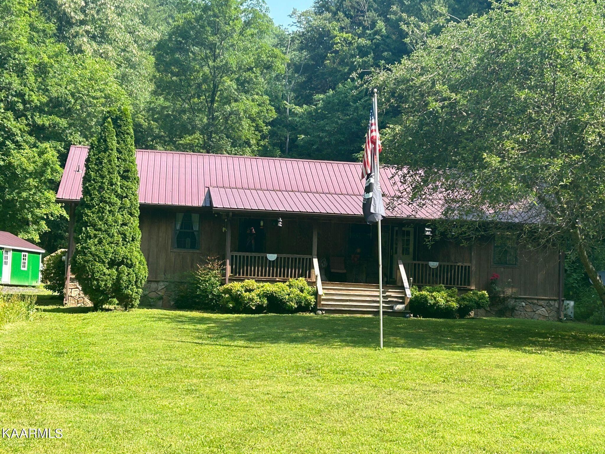705 Antioch Church Road Vonore, TN 37885 - Photo 3 of 48 Gallery Image 3